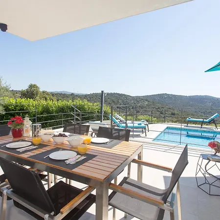 Villa View Collection