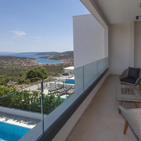 Villa View Collection Vinisce