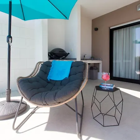 Villa View Collection *