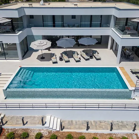 Villa View Collection