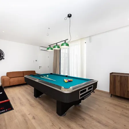 Villa View Collection *